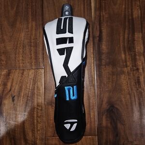 TaylorMade SIM2 Fairway Wood Headcover Golf Protective Cover Excellent Condition